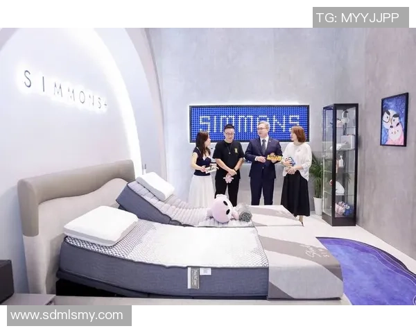 足球明星与舒适床垫完美结合高清图片展现梦幻睡眠体验