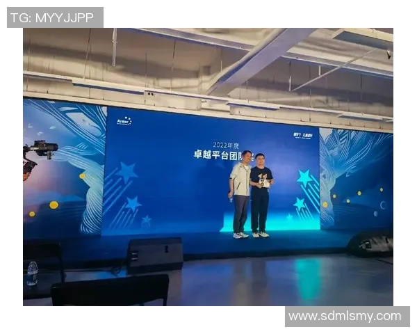 杭州篮球队荣登灵活性排行榜首位展现卓越实力与团队合作精神